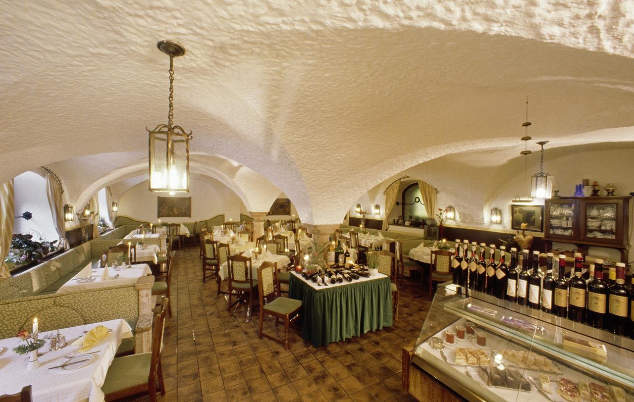 Hotel Gruenes Tuerl Bad Schallerbach Esterno foto